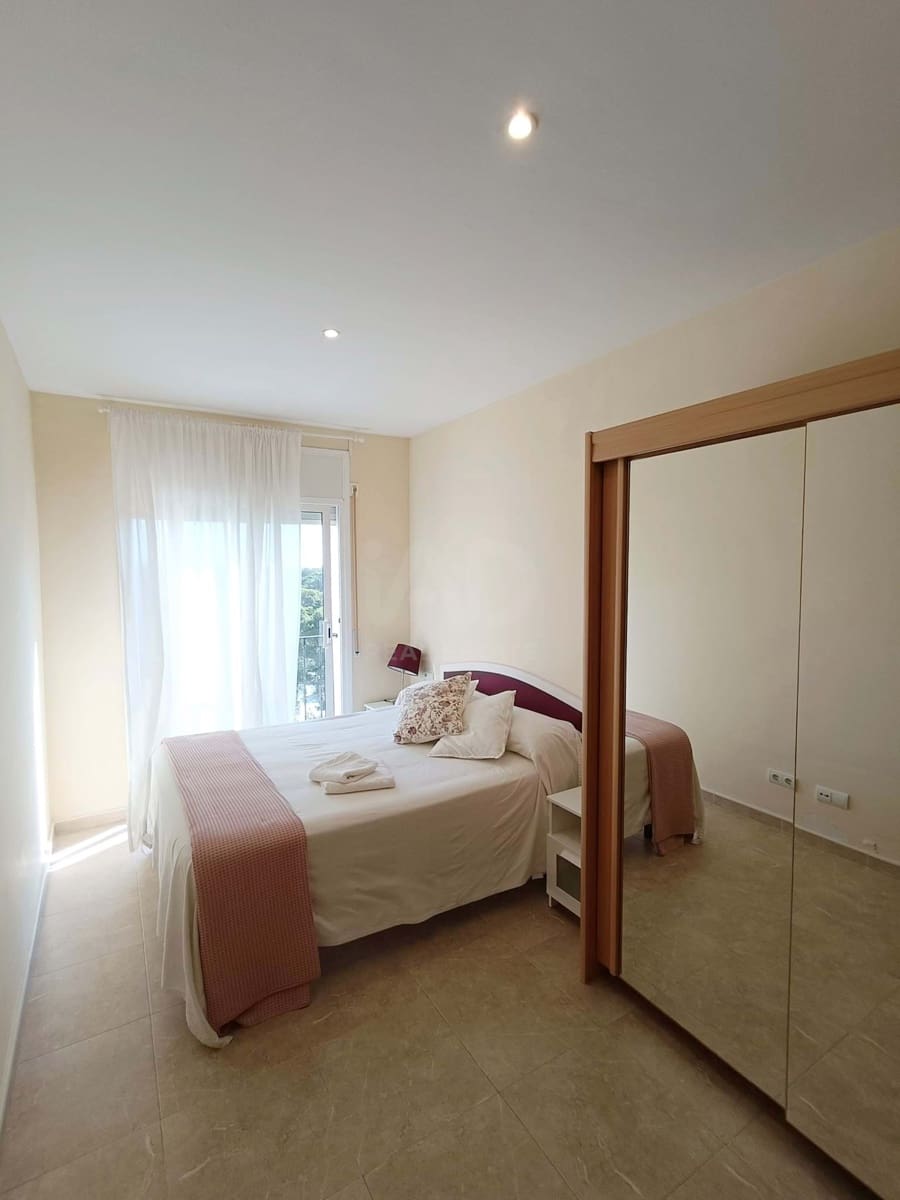 3 bedroom Apartment for sale in Tarragona city - € 268,000 (Ref: 9987662)