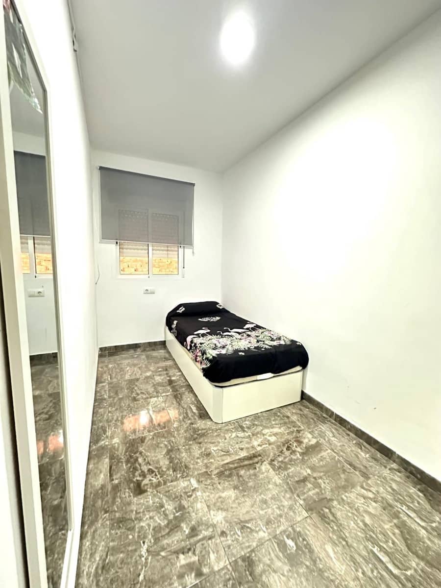 3 bedroom Apartment for sale in L'Ametlla de Mar - € 128,000 (Ref: 9987663)