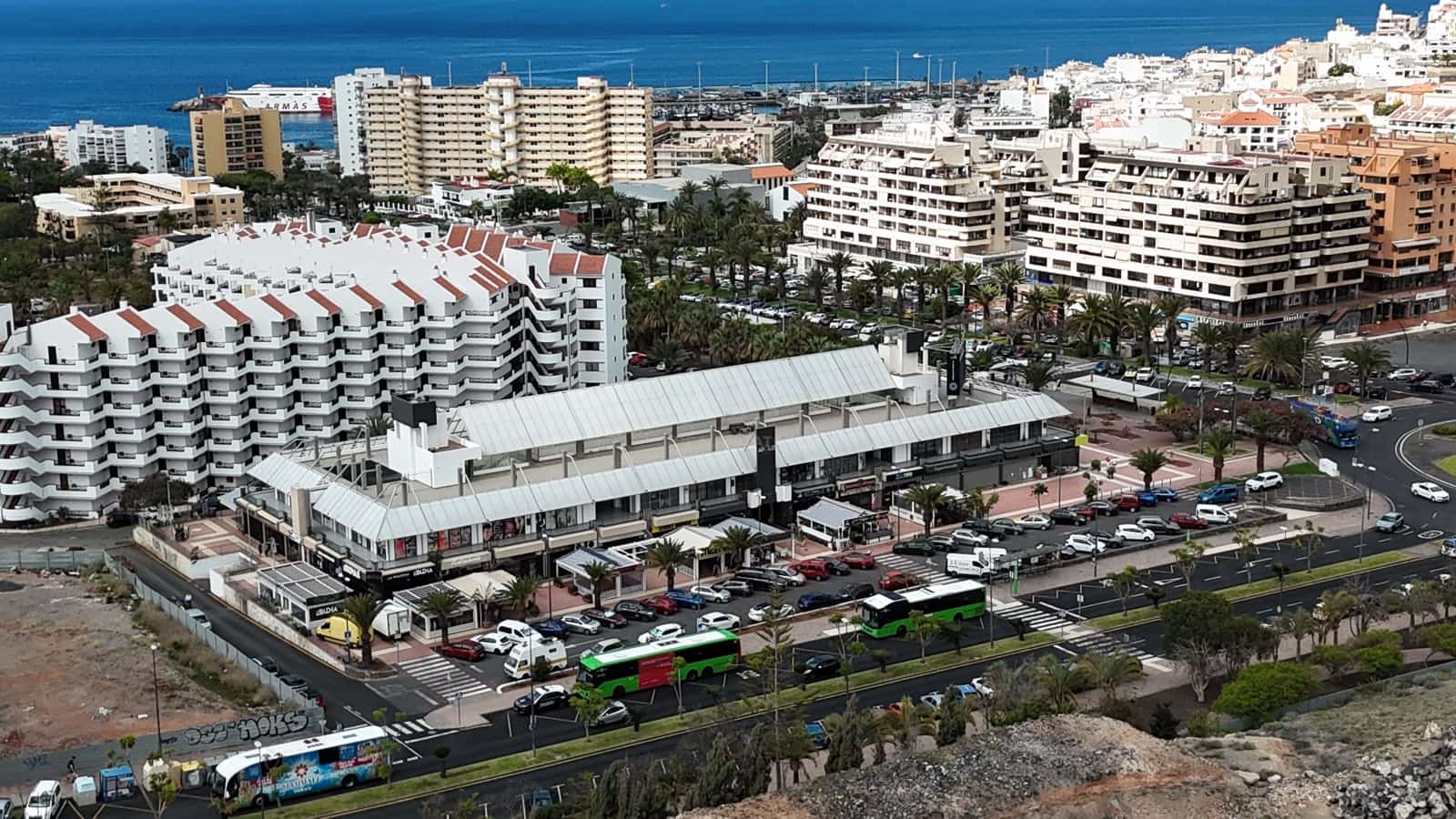 Kommersiell till salu i Santa Cruz de Tenerife - 950 000 € (Ref: 9987665)
