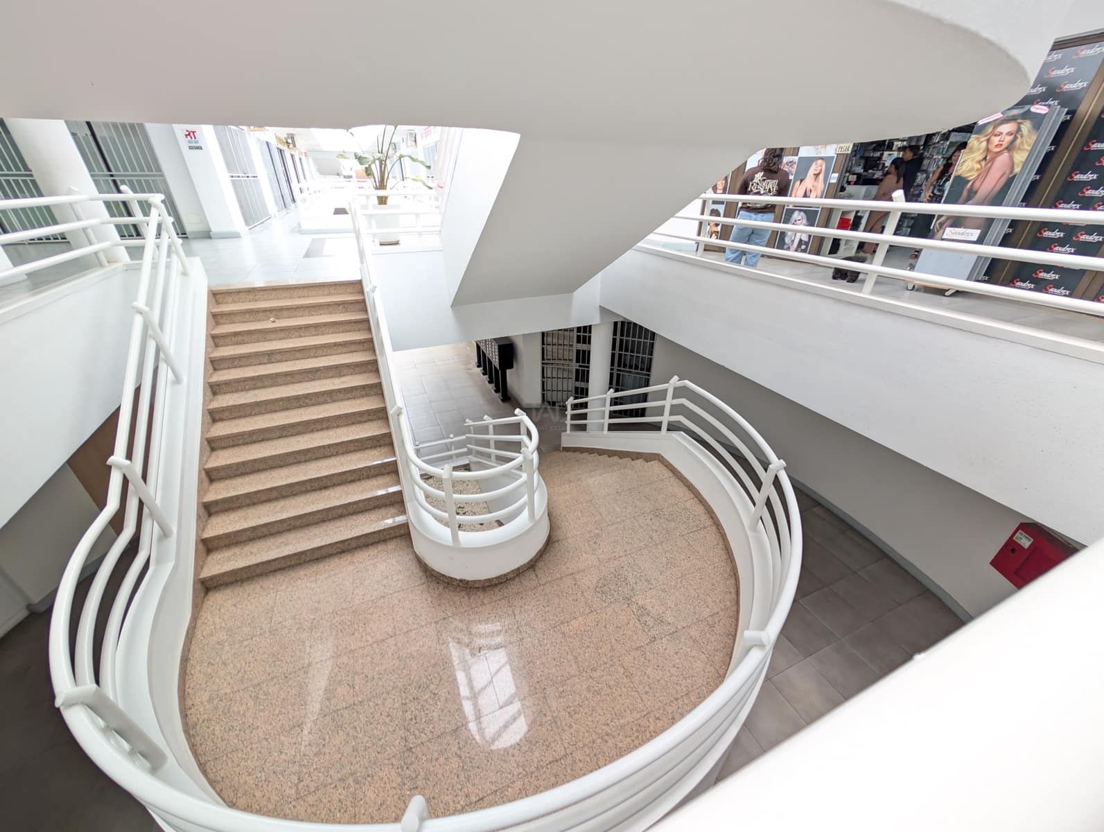 Kommersiell till salu i Santa Cruz de Tenerife - 950 000 € (Ref: 9987665)