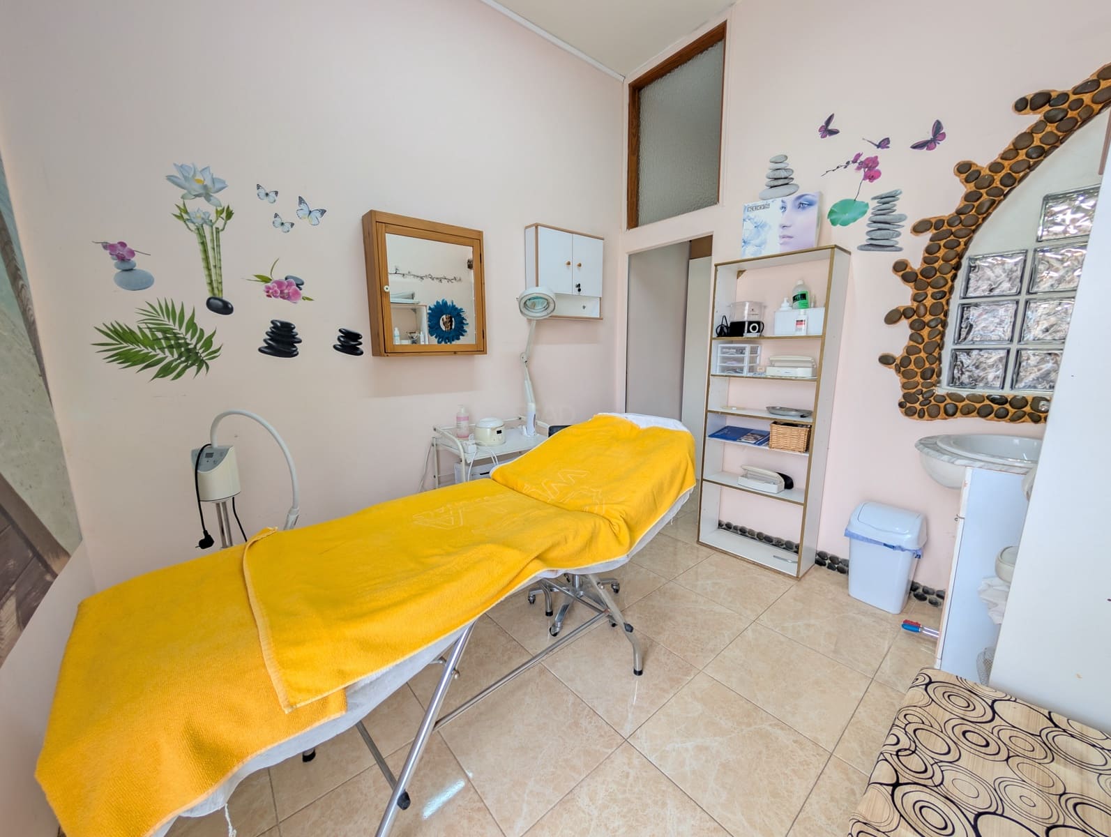 Kommersiell till salu i Santa Cruz de Tenerife - 950 000 € (Ref: 9987665)