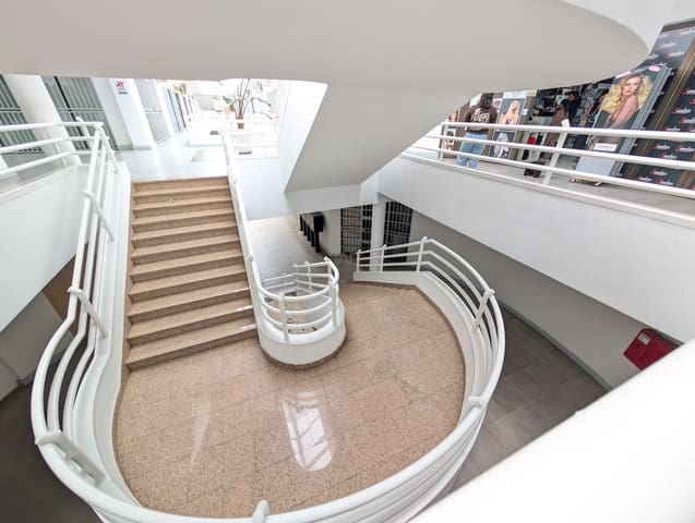 Komercyjne na sprzedaż w Santa Cruz de Tenerife - 950 000 € (Ref: 9987665)