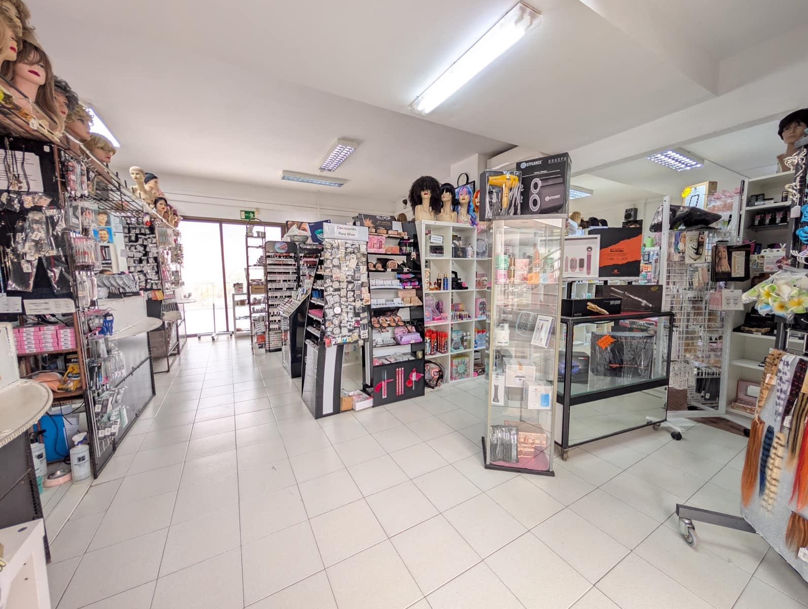 Kommersiell till salu i Santa Cruz de Tenerife - 950 000 € (Ref: 9987665)