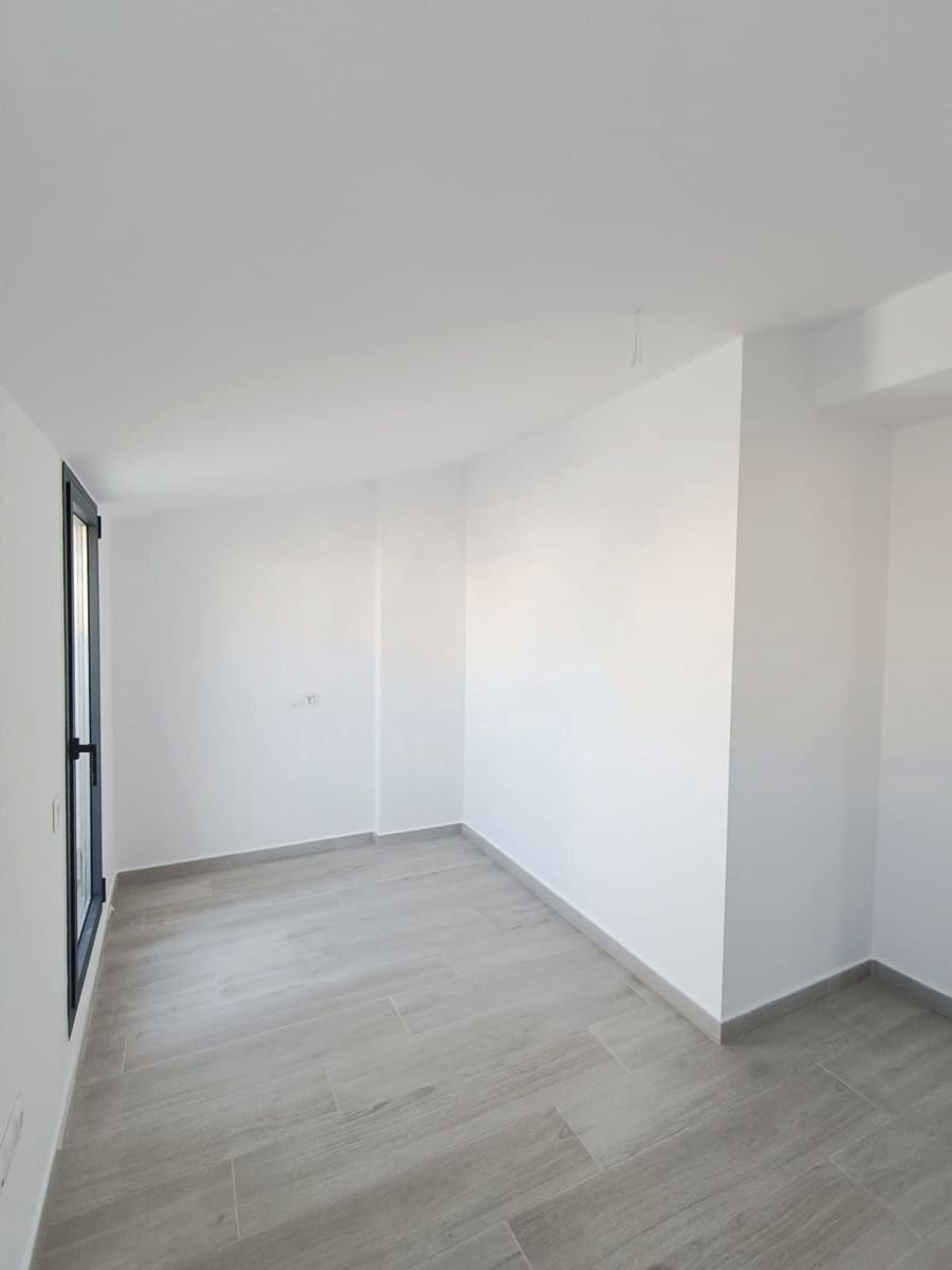 3 bedroom Apartment for sale in L'Ametlla de Mar - € 305,000 (Ref: 9987667)