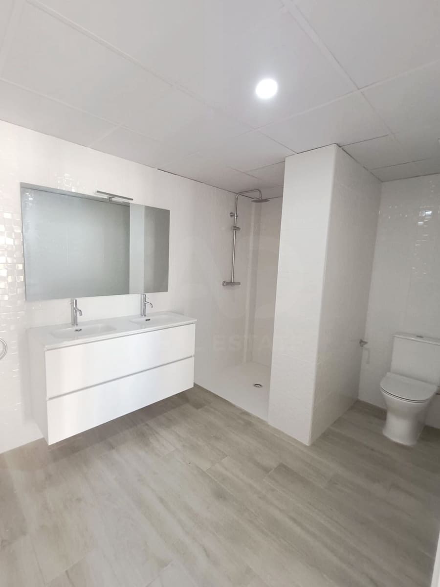 3 bedroom Apartment for sale in L'Ametlla de Mar - € 305,000 (Ref: 9987667)
