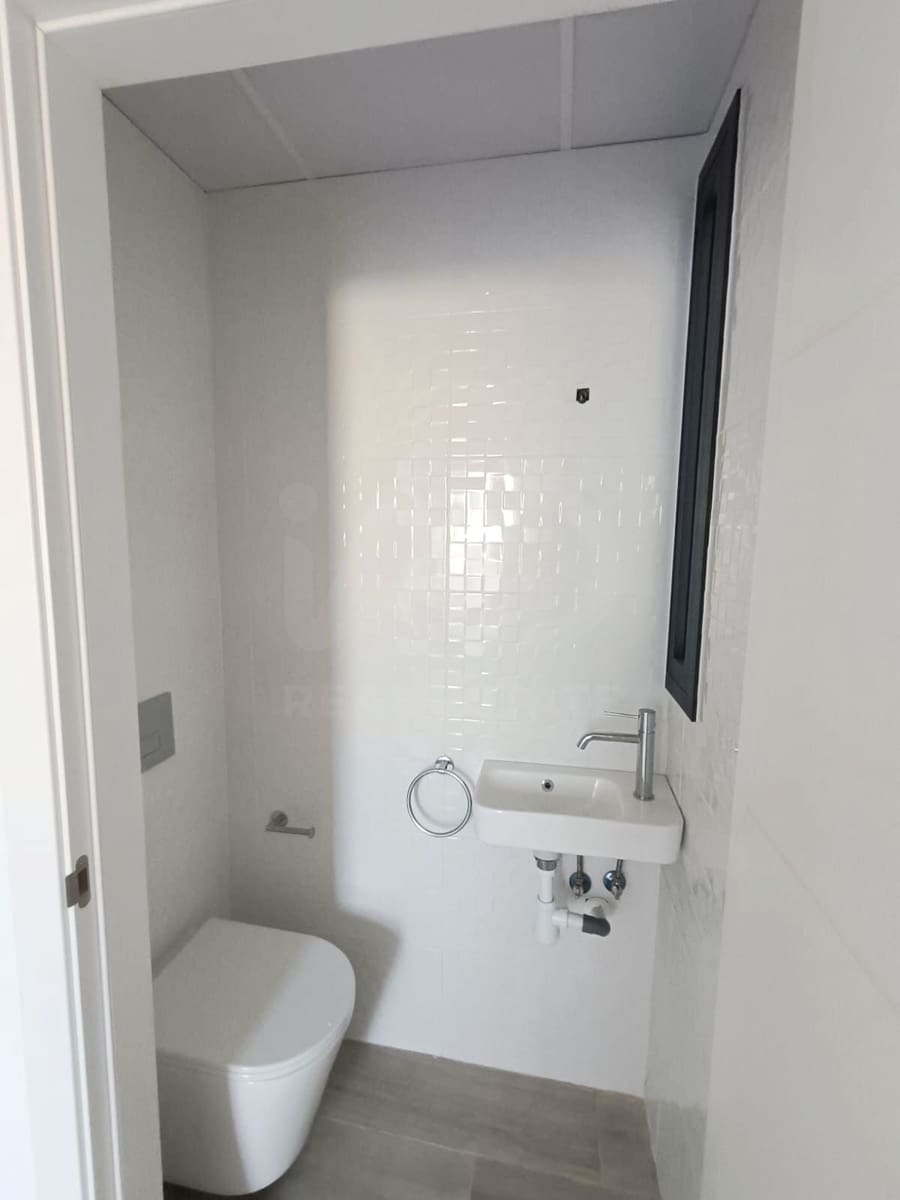 3 bedroom Apartment for sale in L'Ametlla de Mar - € 305,000 (Ref: 9987667)