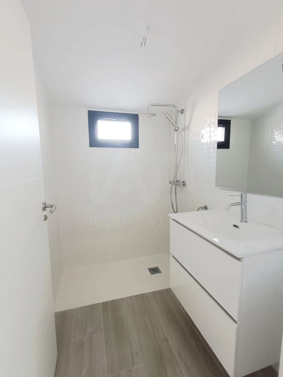 3 bedroom Apartment for sale in L'Ametlla de Mar - € 305,000 (Ref: 9987667)