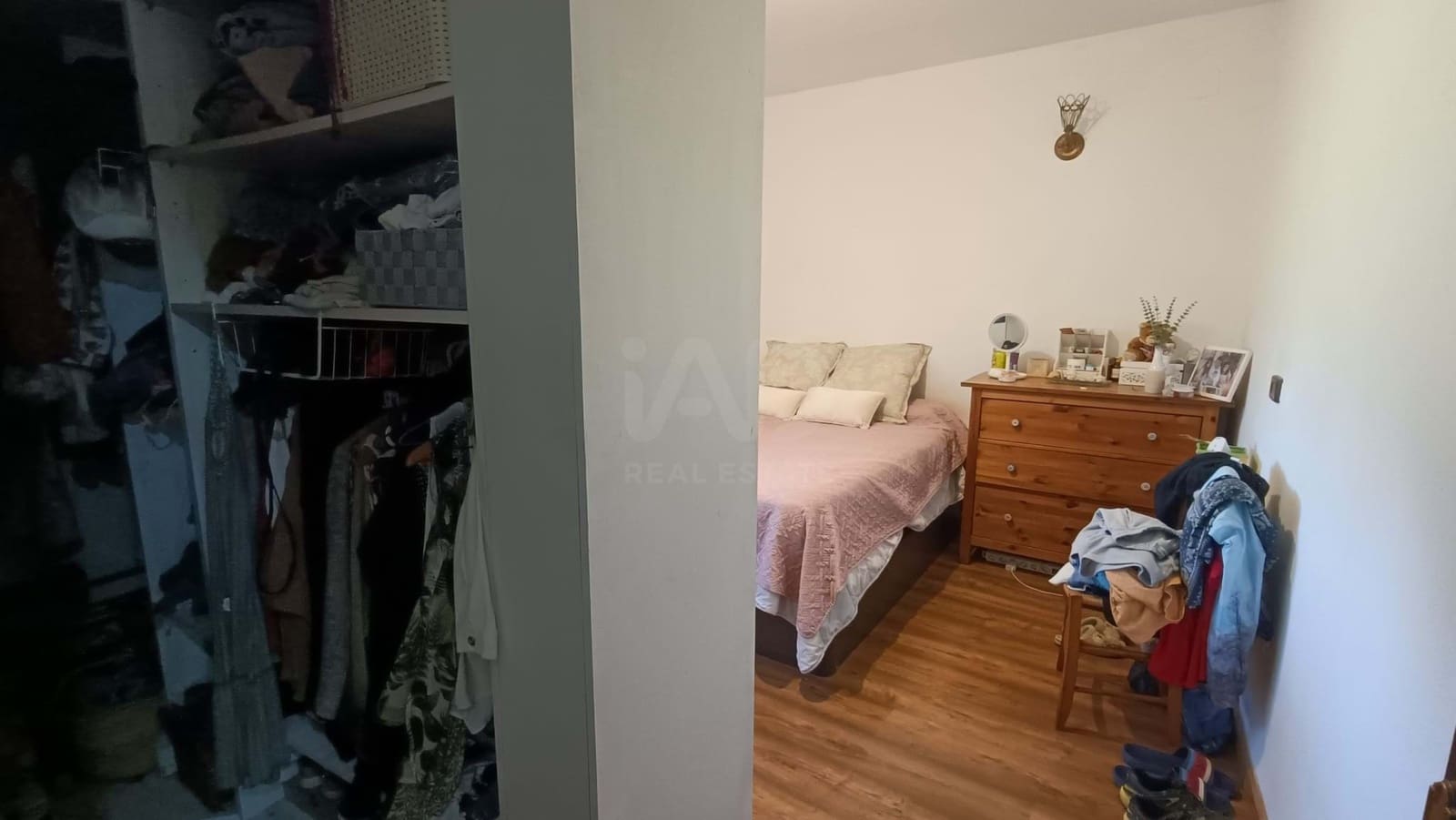 4 sypialnia Willa na sprzedaż w Miasto Barcelona z basenem garażem - 729 000 € (Ref: 9987669)