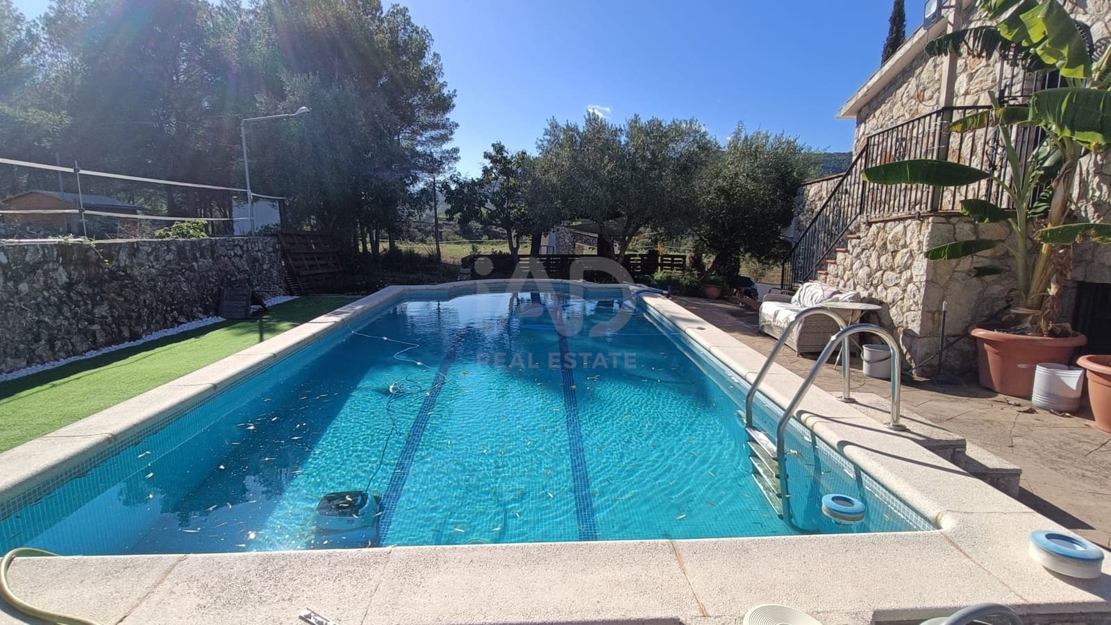 4 sypialnia Willa na sprzedaż w Miasto Barcelona z basenem garażem - 729 000 € (Ref: 9987669)