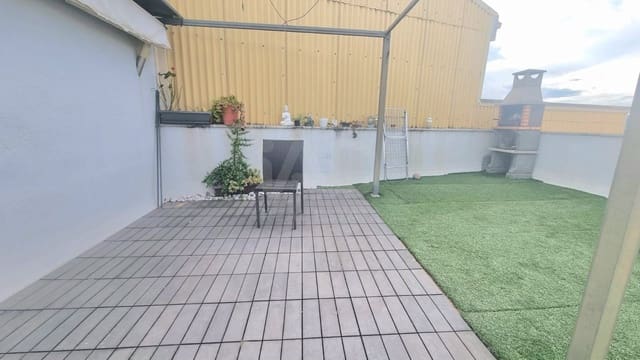 4 soverom Villa til salgs i Sant Pere de Ribes med garasje - € 335 000 (Ref: 9987670)