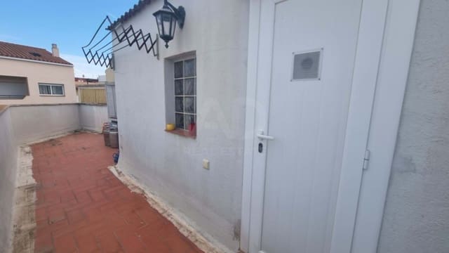 4 soverom Villa til salgs i Sant Pere de Ribes med garasje - € 335 000 (Ref: 9987670)