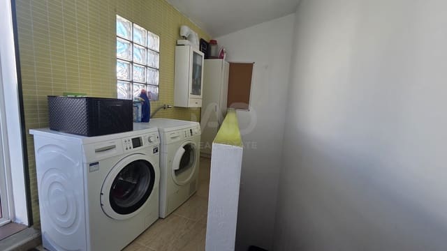 4 soverom Villa til salgs i Sant Pere de Ribes med garasje - € 335 000 (Ref: 9987670)
