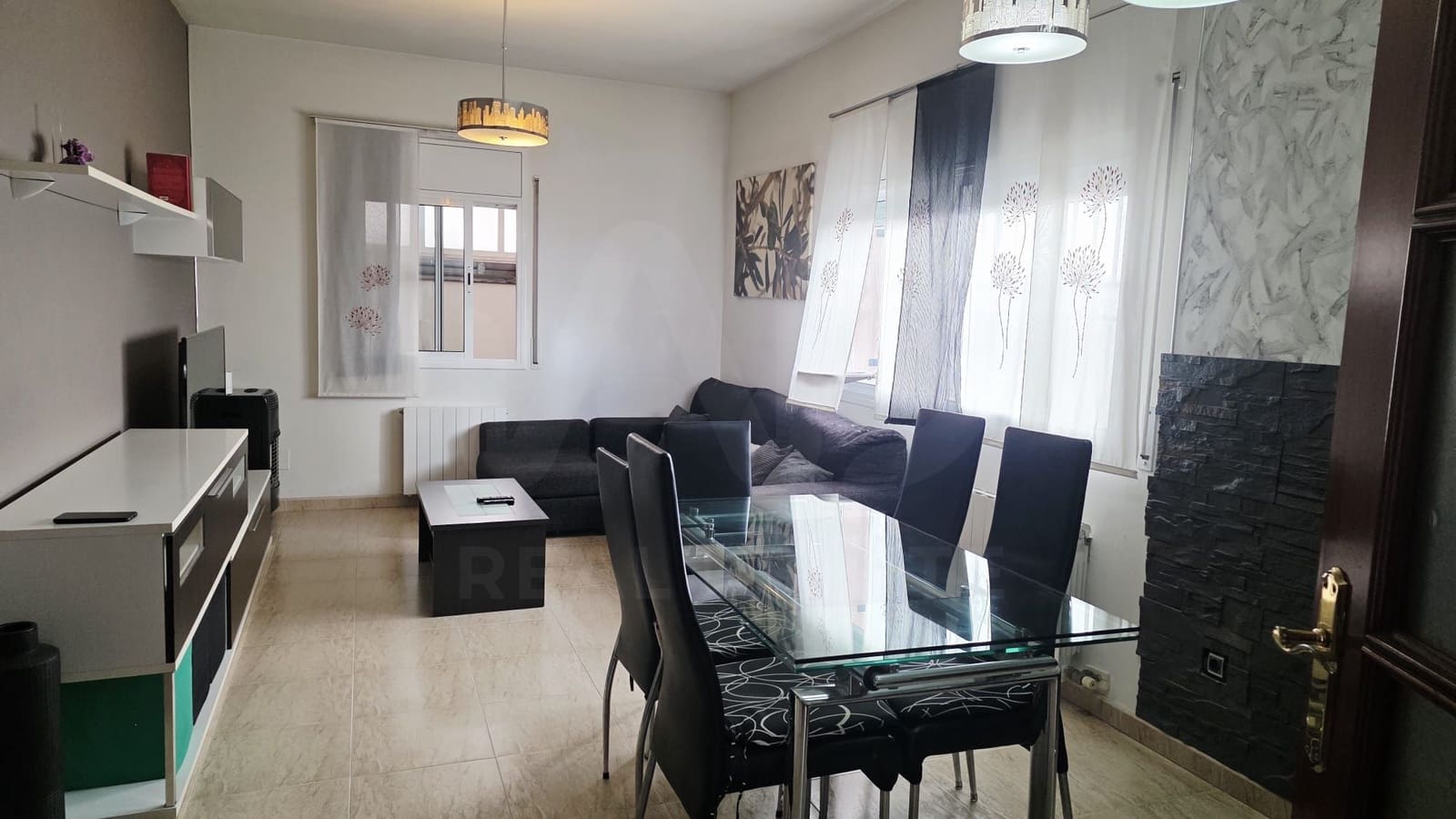 4 bedroom Villa for sale in Sant Pere de Ribes with garage - € 334,999 (Ref: 9987670)