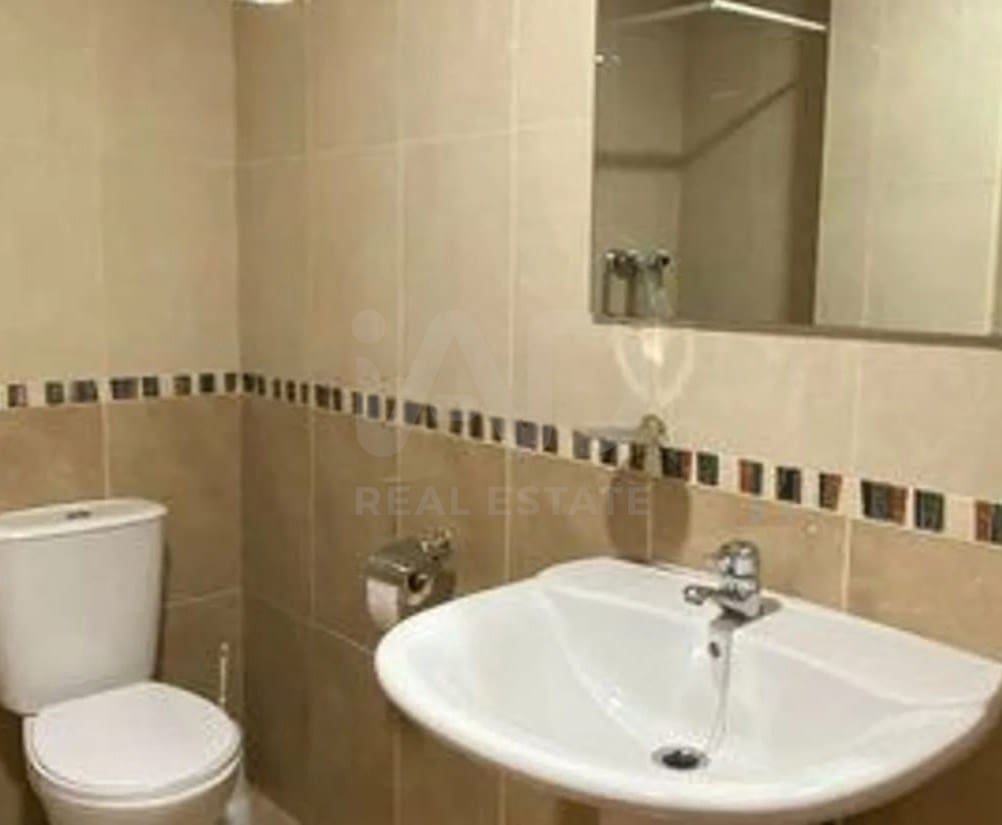 3 makuuhuone Kaupallinen myytävänä paikassa Almeria kaupunki - 119 900 € (Ref: 9987674)