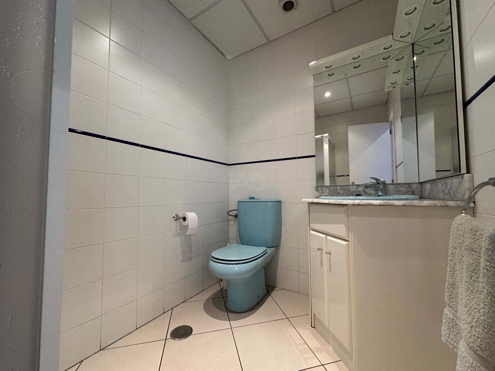 5 soverom Kommersiell til leie i Leon by - € 1 600 (Ref: 9987676)