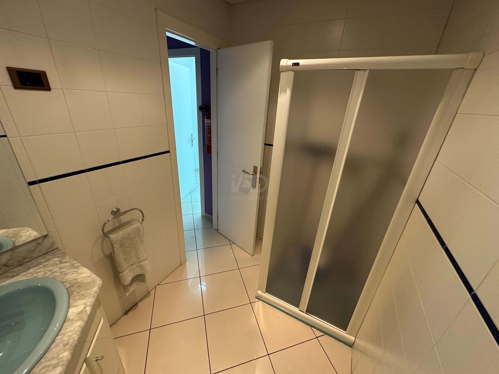 5 soverom Kommersiell til leie i Leon by - € 1 600 (Ref: 9987676)