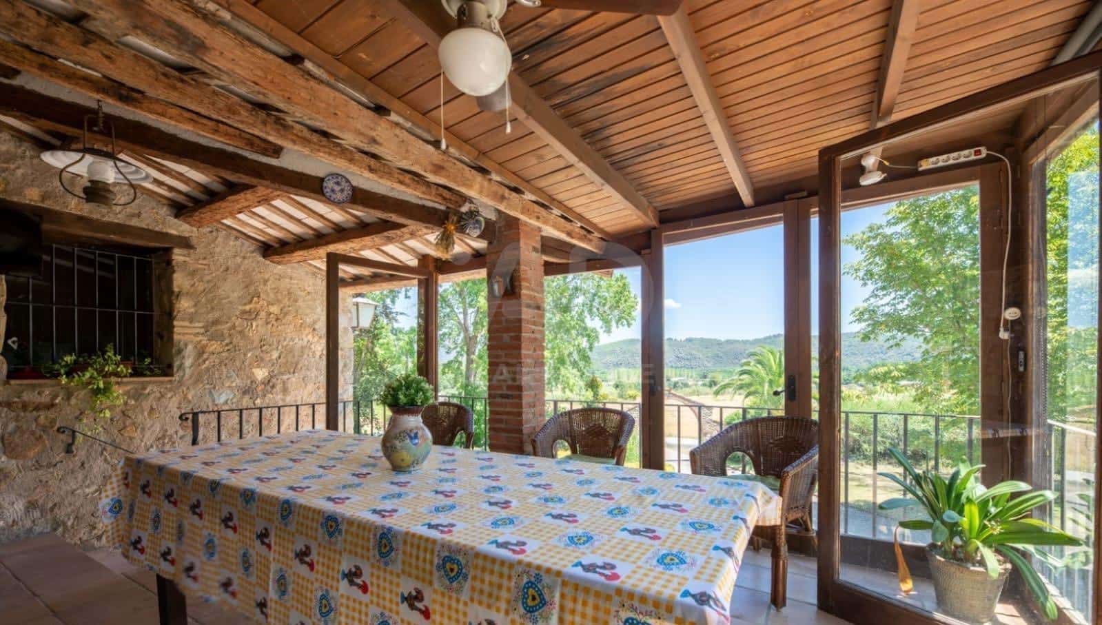 11 bedroom Finca/Country House for sale in Girona city with pool garage - € 1,700,000 (Ref: 9987678)