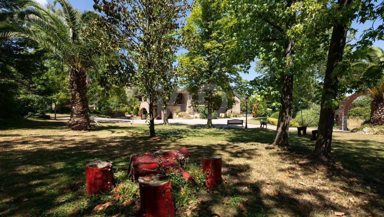 11 bedroom Finca/Country House for sale in Girona city with pool garage - € 1,700,000 (Ref: 9987678)
