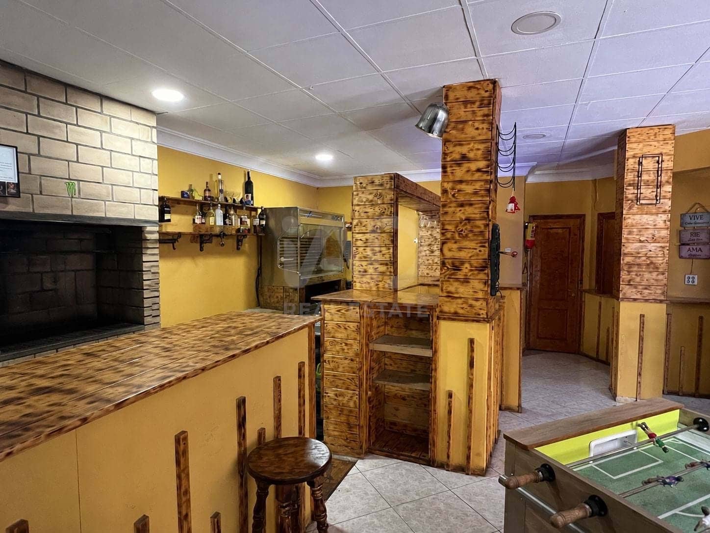 Komercyjne na sprzedaż w Miasto Malaga - 180 000 € (Ref: 9987680)