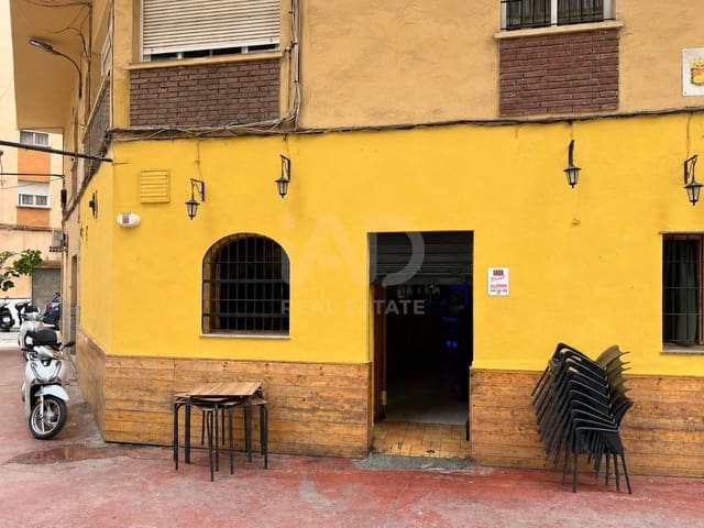 Comercial para venda em Cruz de Humilladero, Málaga cidade - 180 000 € (Ref: 9987680)