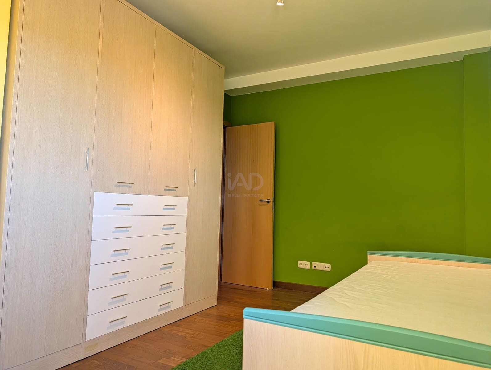 Apartamento de 2 habitaciones en Gavà en venta con garaje - 339.000 € (Ref: 9987681)