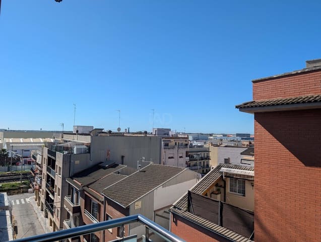 Apartamento de 2 habitaciones en Gavà en venta con garaje - 339.000 € (Ref: 9987681)