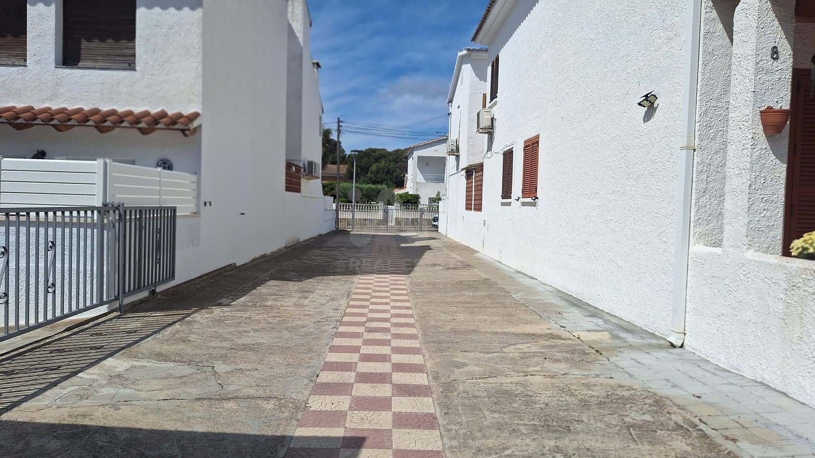 4 sypialnia Willa na sprzedaż w Miasto Tarragona z garażem - 249 000 € (Ref: 9987682)