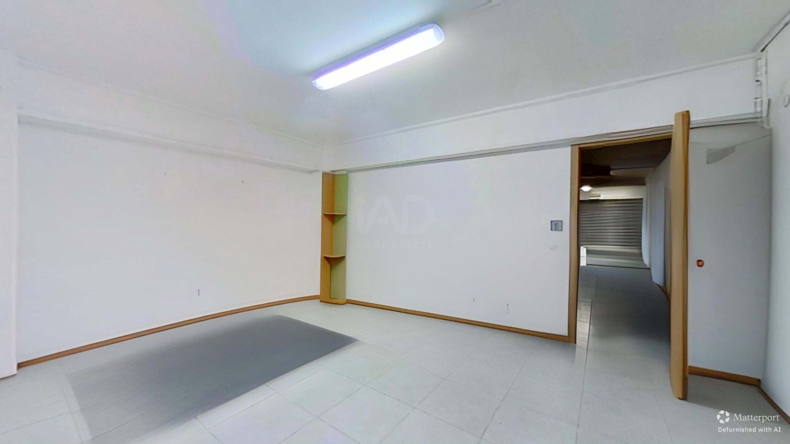 Kaupallinen myytävänä paikassa Tarragona kaupunki - 139 000 € (Ref: 9987683)
