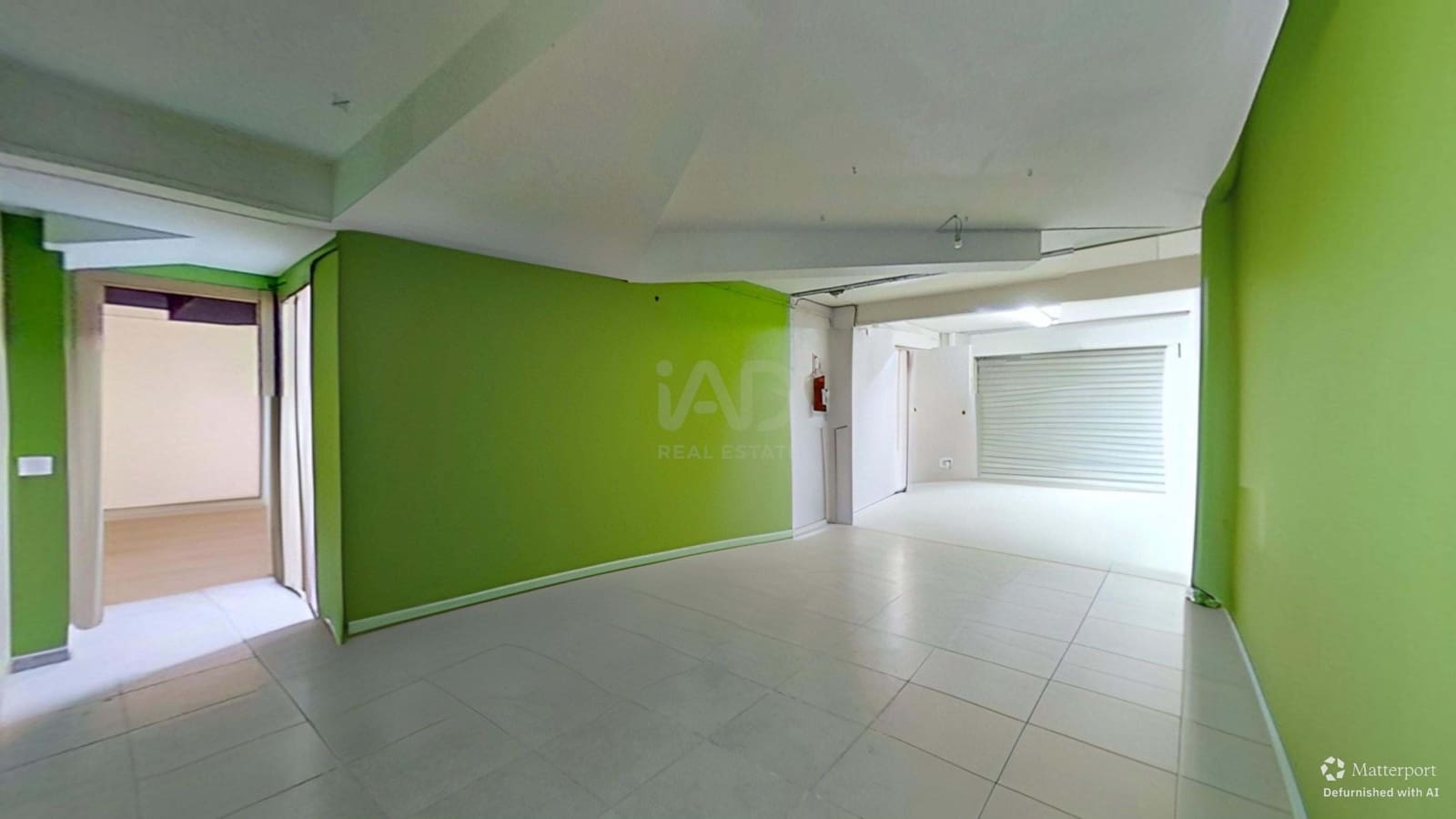 Kaupallinen myytävänä paikassa Tarragona kaupunki - 139 000 € (Ref: 9987683)