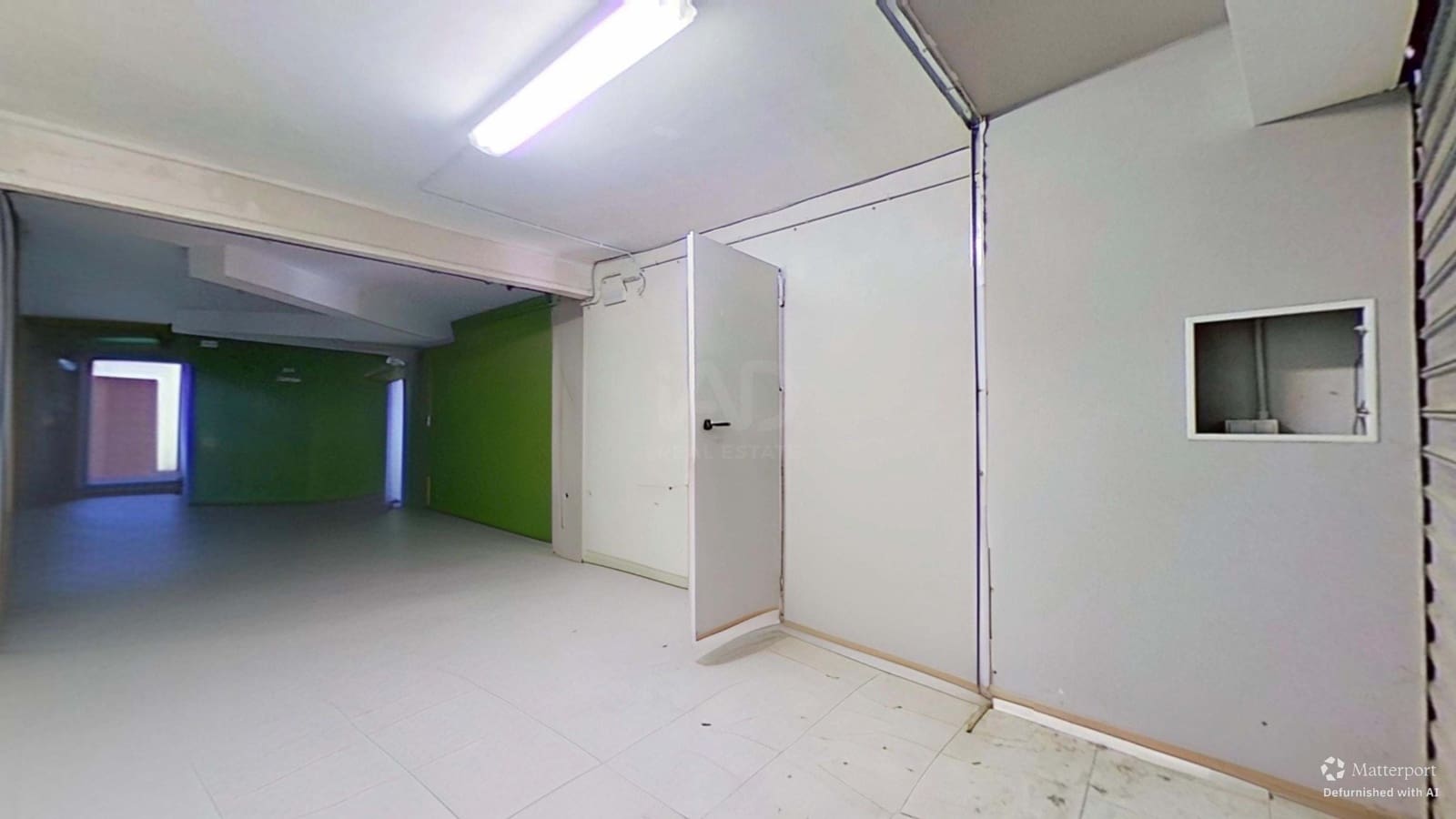 Kaupallinen myytävänä paikassa Tarragona kaupunki - 139 000 € (Ref: 9987683)