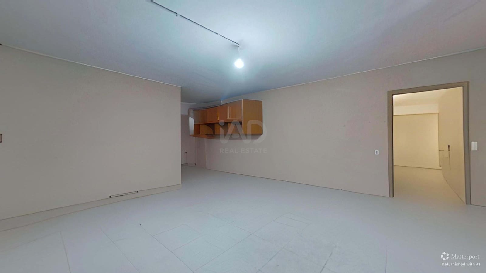 Kaupallinen myytävänä paikassa Tarragona kaupunki - 139 000 € (Ref: 9987683)
