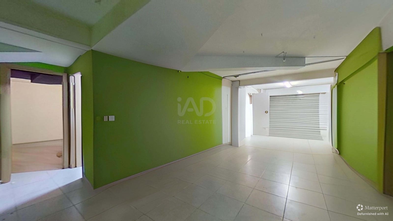 Kaupallinen myytävänä paikassa Tarragona kaupunki - 139 000 € (Ref: 9987683)