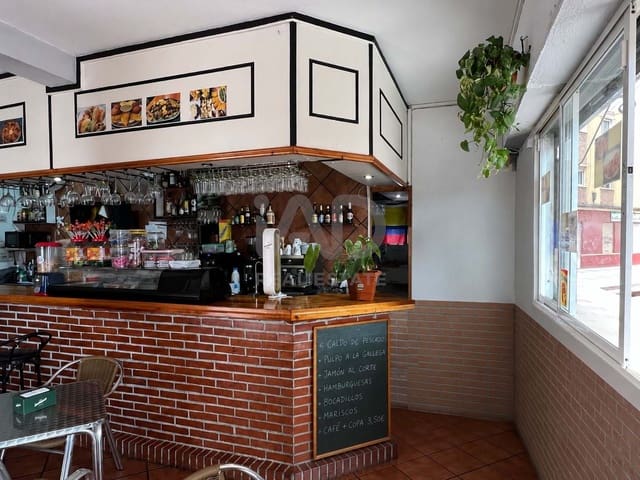 2 quarto Comercial para venda em Cruz del Humilladero, Málaga cidade - 299 000 € (Ref: 9987684)
