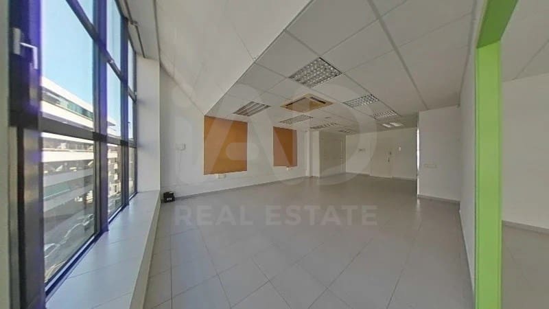 Comercial para arrendar em Manresa - 290 € (Ref: 9987687)