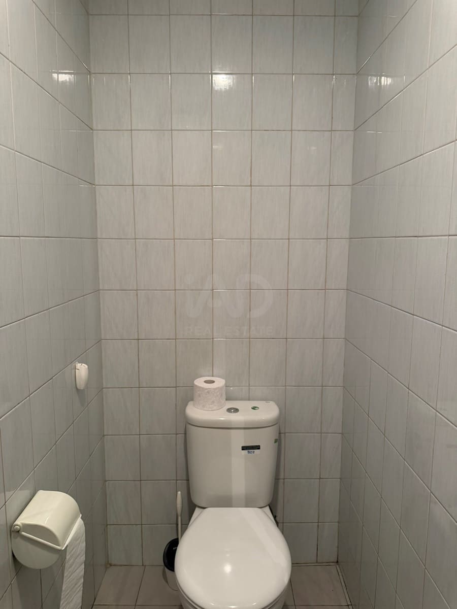 Commerciale in vendita in Madrid citta - 395.000 € (Rif: 9987690)