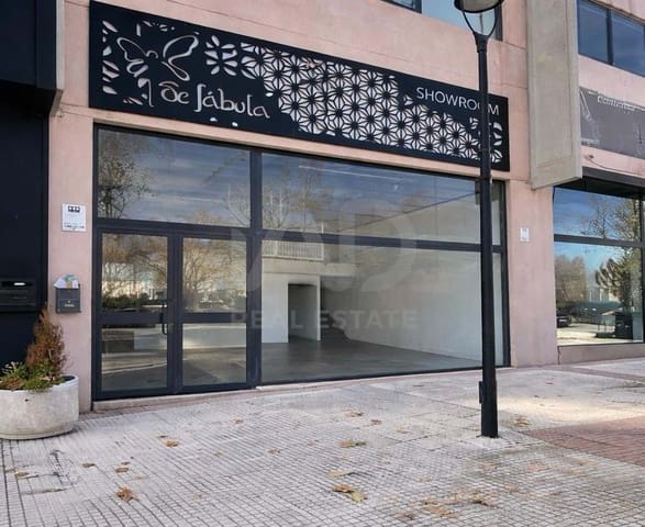 4 slaapkamer Commercieel te huur in Madrid stad met garage - € 2.800 (Ref: 9987692)