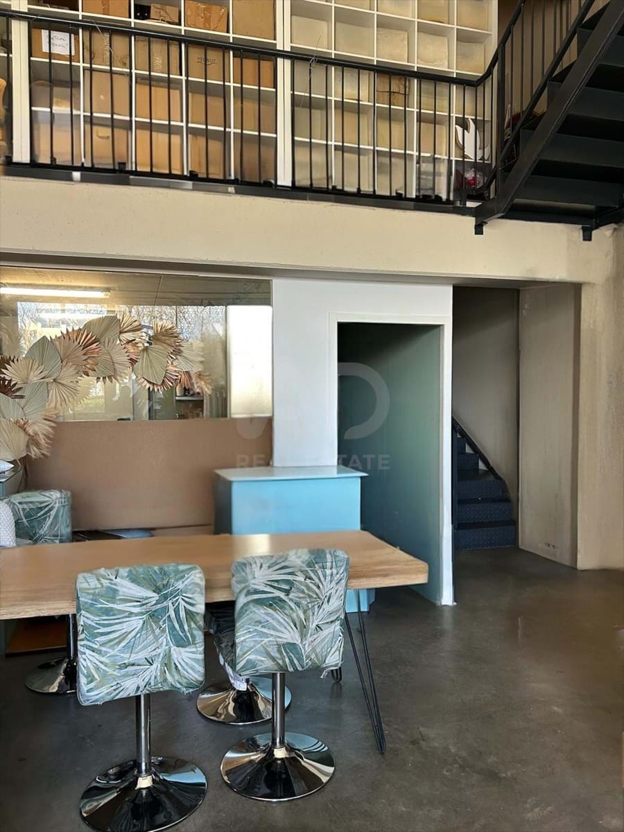 4 quarto Comercial para arrendar em Madrid cidade com garagem - 2 800 € (Ref: 9987692)