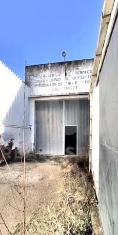 Kommersiell til salgs i Leon by - € 199 900 (Ref: 9987695)