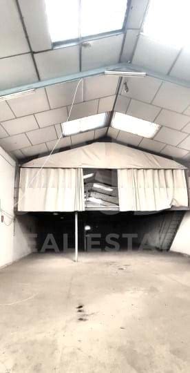 Kommersiell til salgs i Leon by - € 199 900 (Ref: 9987695)