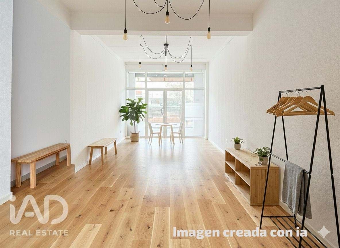 Comercial para venda em Barcelona cidade - 89 950 € (Ref: 9987701)