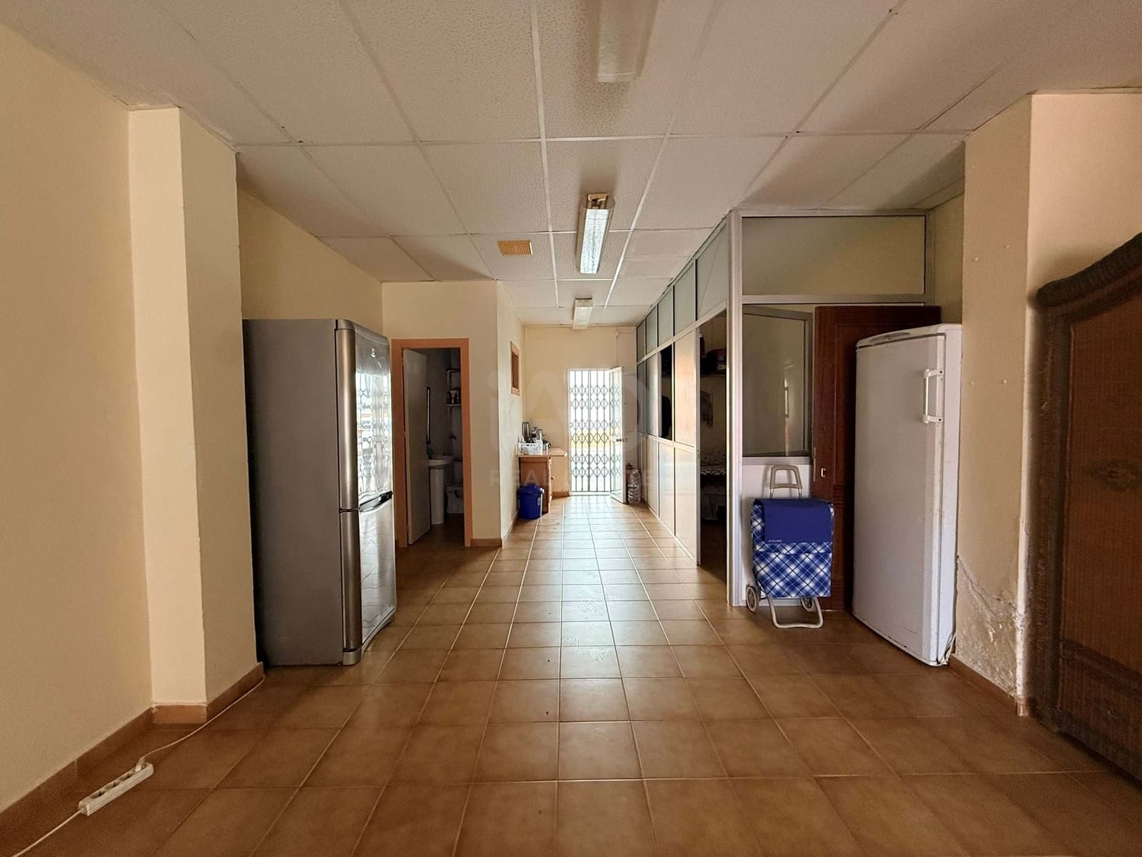 1 slaapkamer Commercieel te koop in Huelva stad - € 26.000 (Ref: 9987702)
