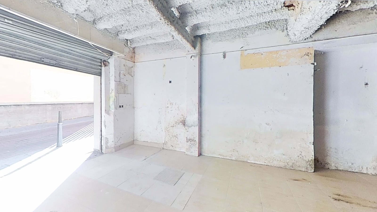 Local Comercial de 5 habitaciones en Tarragona ciudad en venta - 51.700 € (Ref: 9987703)