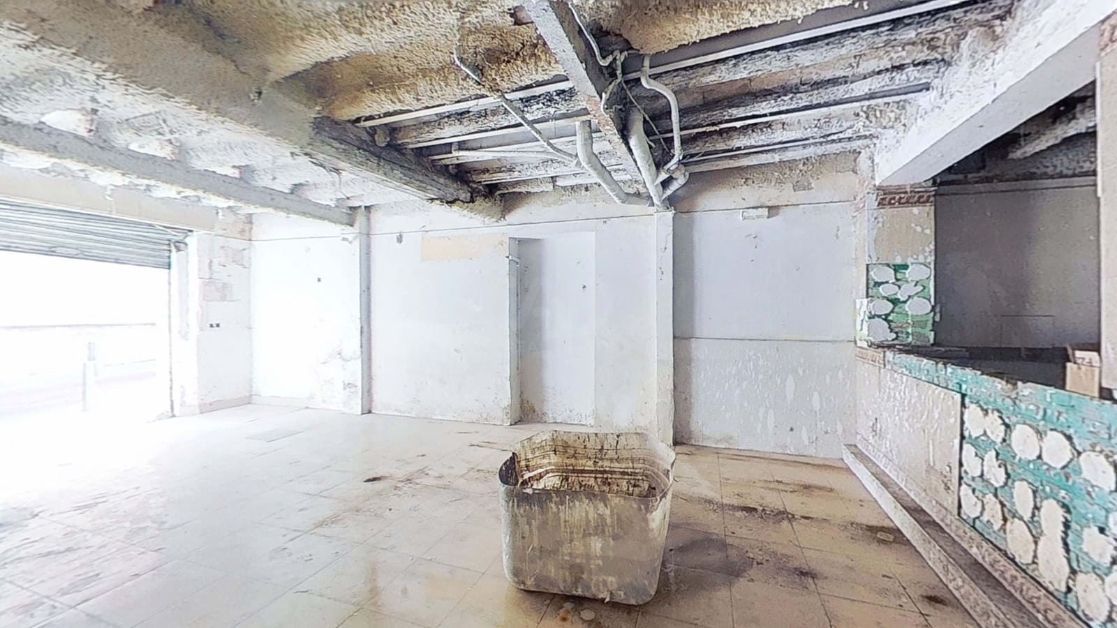 Local Comercial de 5 habitaciones en Tarragona ciudad en venta - 51.700 € (Ref: 9987703)