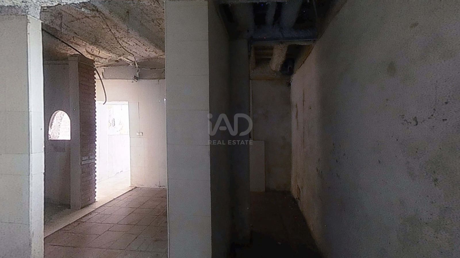 Local Comercial de 5 habitaciones en Tarragona ciudad en venta - 51.700 € (Ref: 9987703)