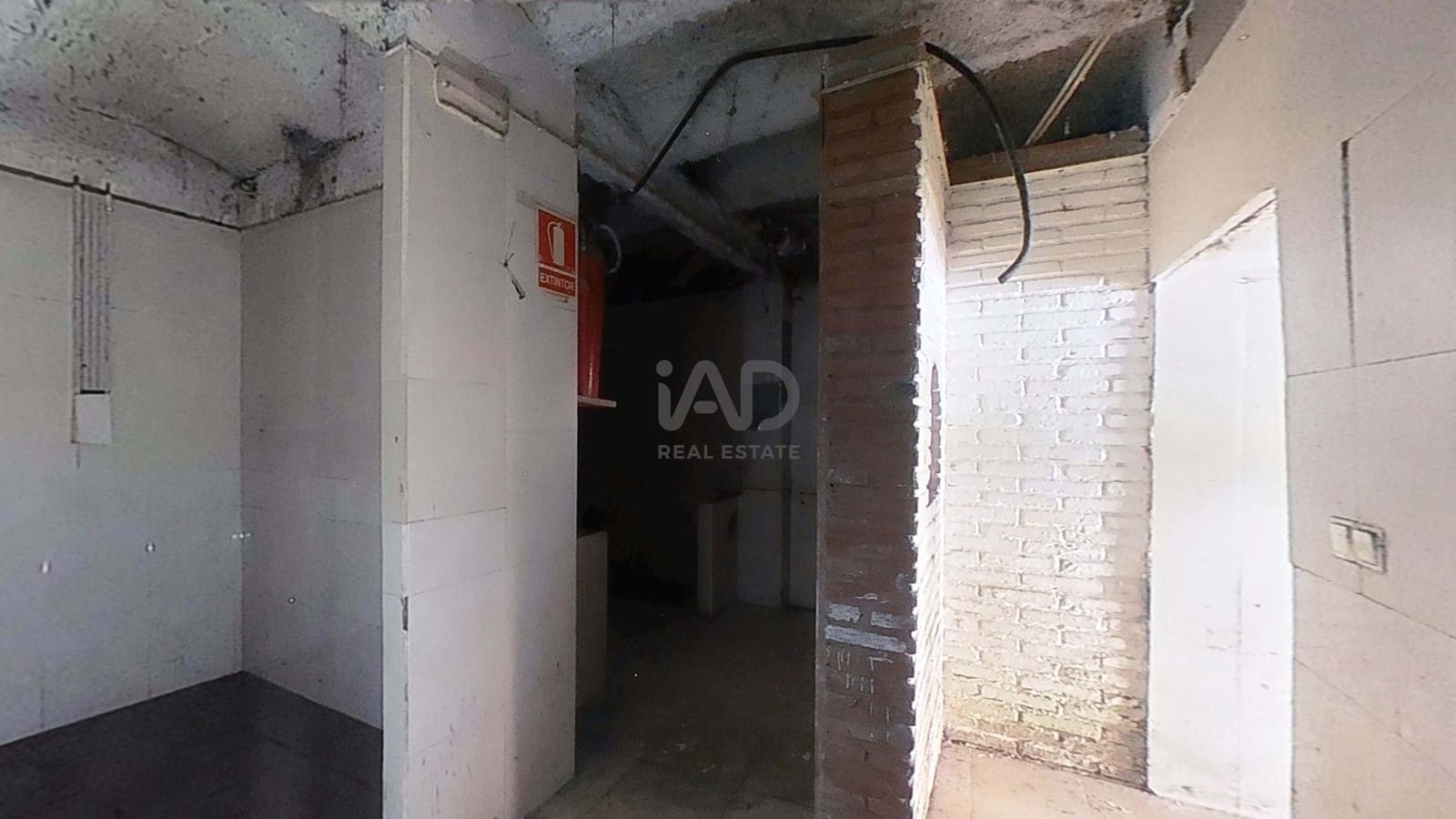 Local Comercial de 5 habitaciones en Tarragona ciudad en venta - 51.700 € (Ref: 9987703)