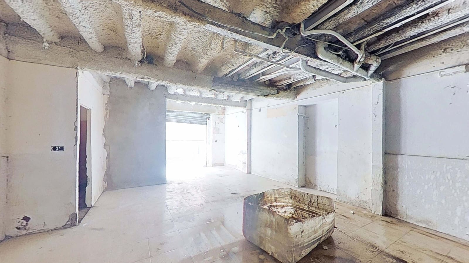 Local Comercial de 5 habitaciones en Tarragona ciudad en venta - 51.700 € (Ref: 9987703)