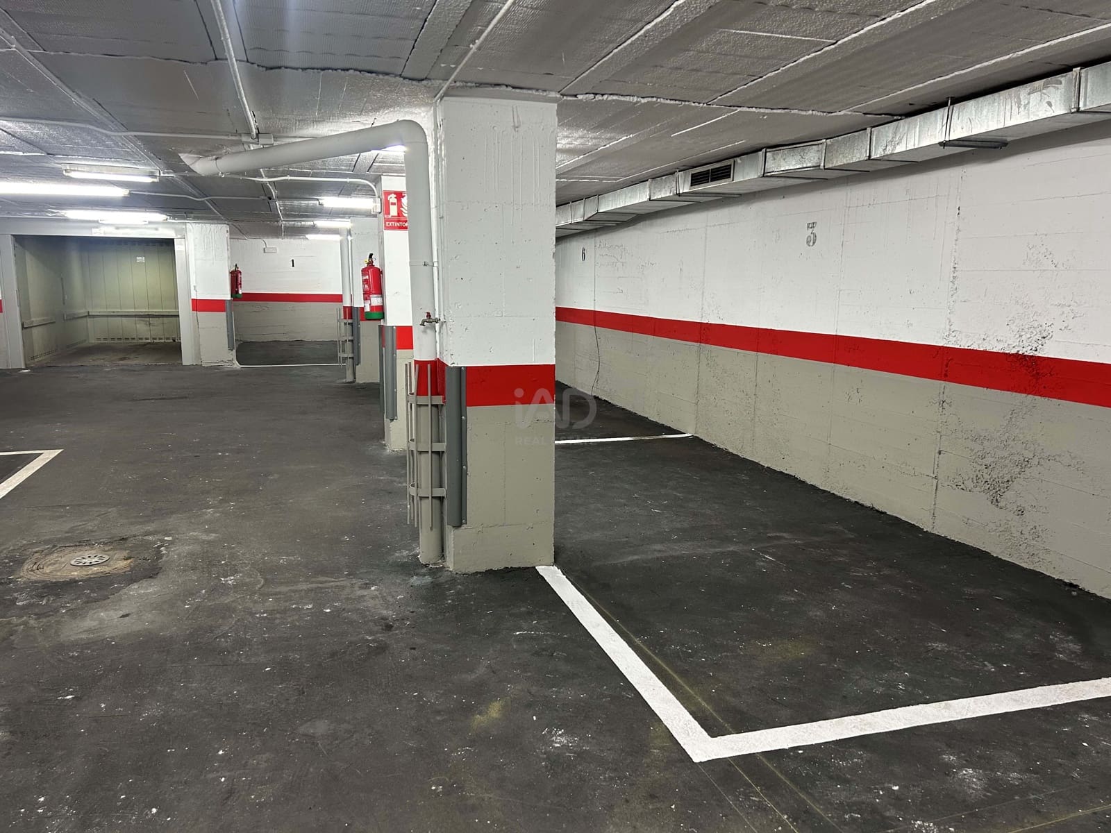 Garage in vendita in Madrid citta - 10.000 € (Rif: 9987705)