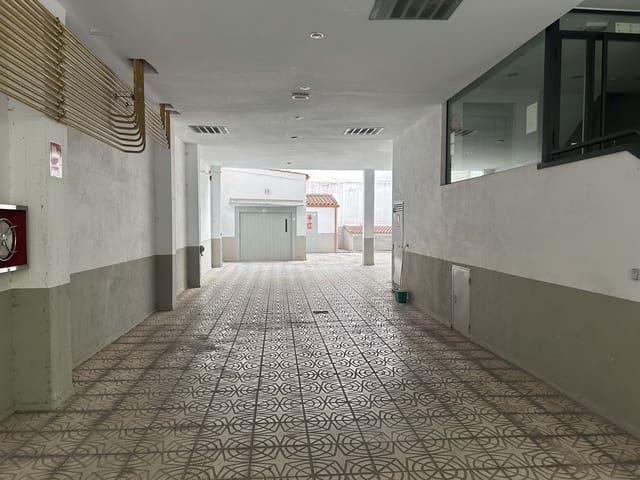 Garasje til salgs i Madrid by - € 10 000 (Ref: 9987705)