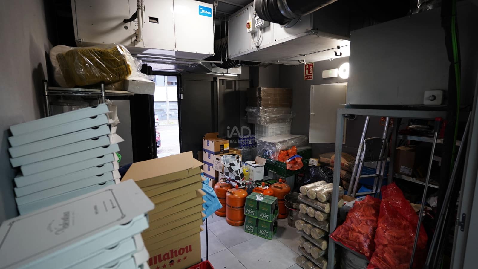Commerciale da affittare in Valladolid citta - 2.000 € (Rif: 9987706)