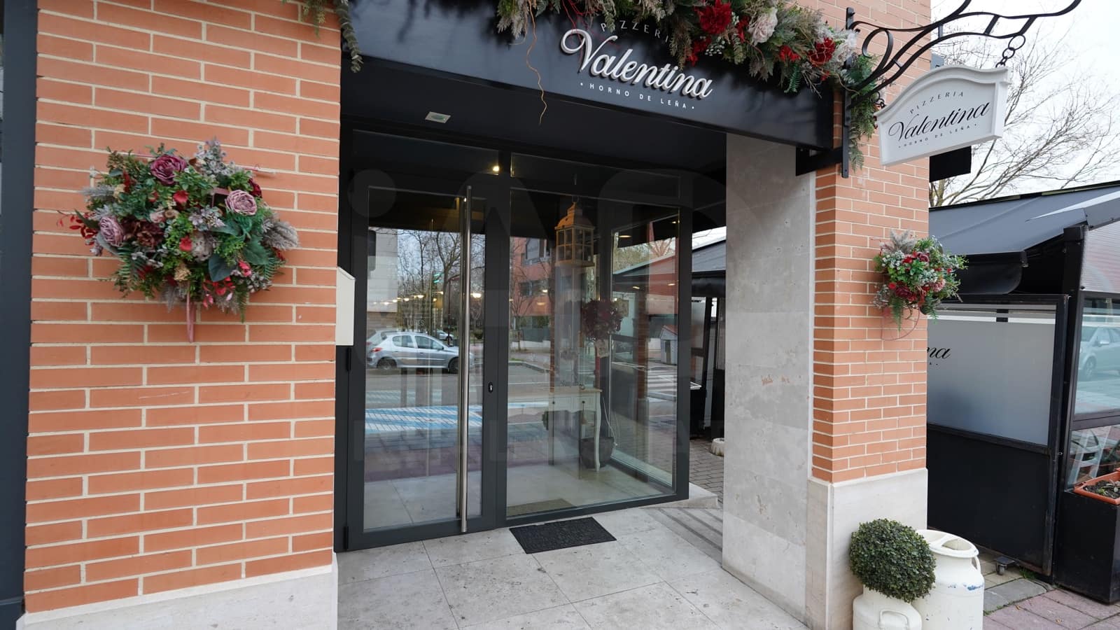 Komercyjne do wynajęcia w Miasto Valladolid - 2 000 € (Ref: 9987706)
